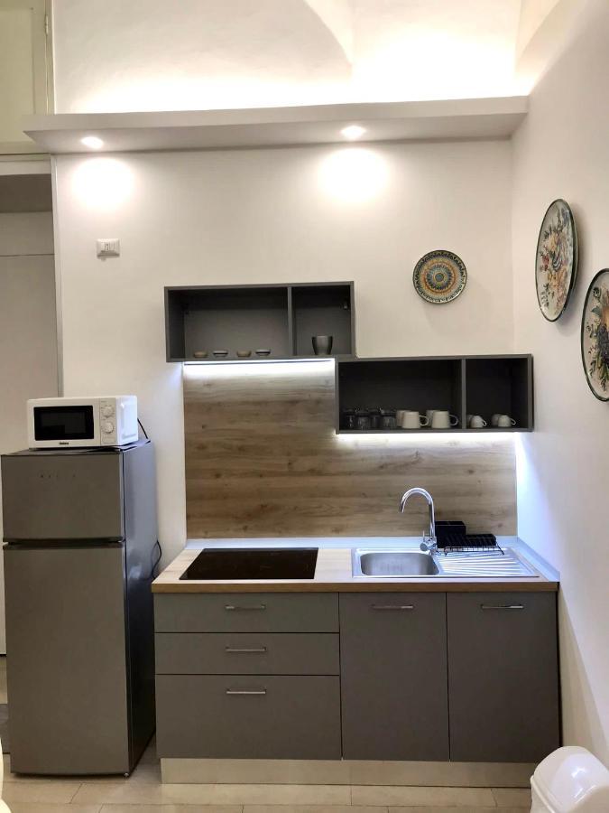 Saki Home Nápoly Kültér fotó
